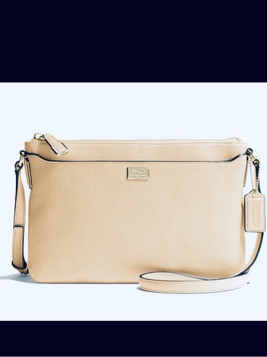 COACH MADISON LEATHER EAST WEST SWINGPACK CREAM CROSSBODY
